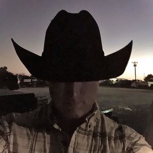 Meet your Posher, Chad